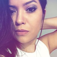 Débora Hugo